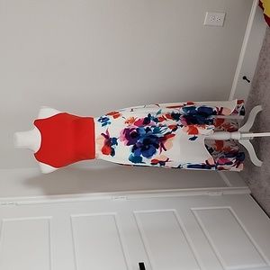 Floral dress size 4, high low